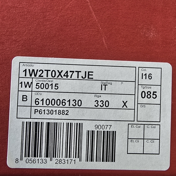 Valentino Garavani V-Logo Buckle Belt size 85 cm. Worn Once! - Picture 7 of 8